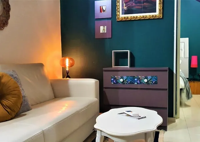 Mercanti Attic Version Milan