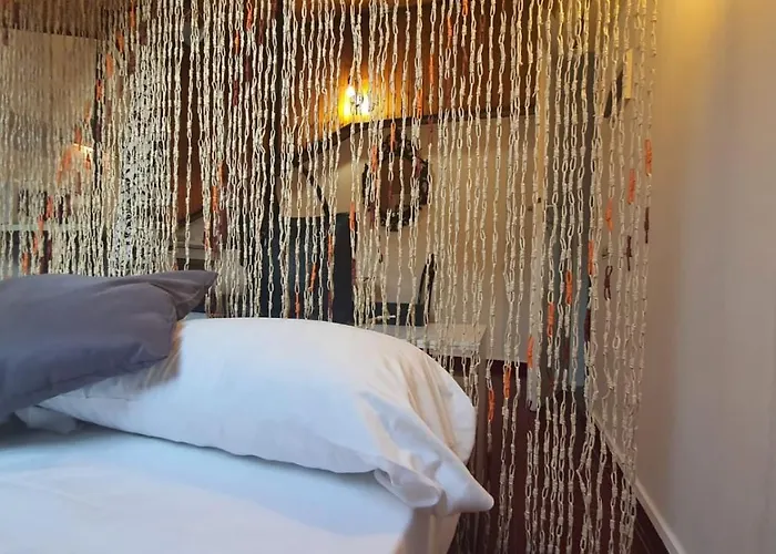 Mercanti Attic Version *