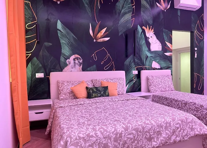 House Twenty - Five *