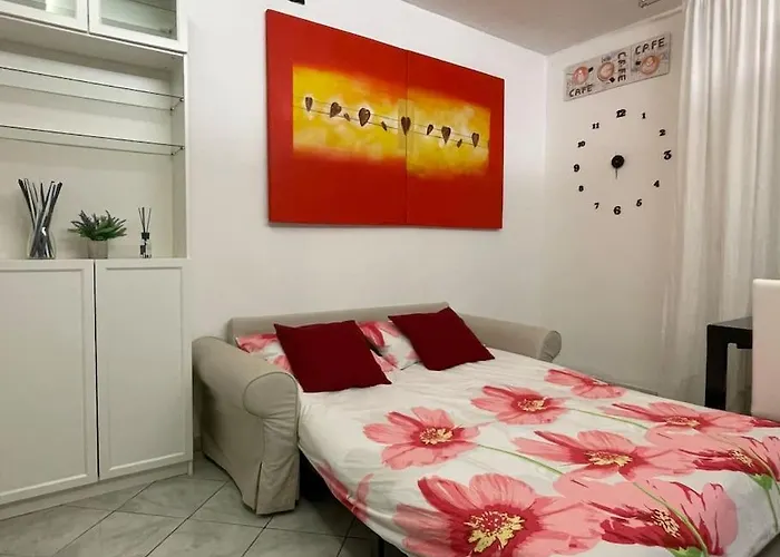 Lägenhet Parcheggi Gratis Collegato Al Duomo Con Tram27