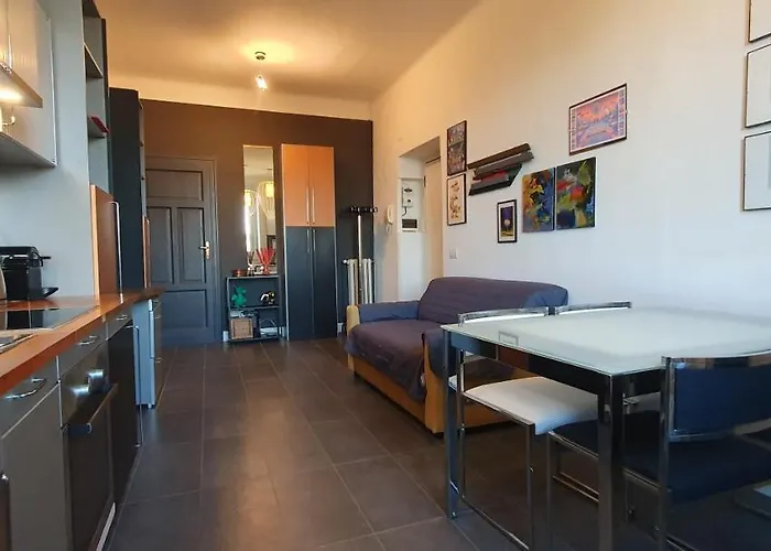 Apartamento Bnbutler - Aselli, 14 - Comodo E Luminoso *