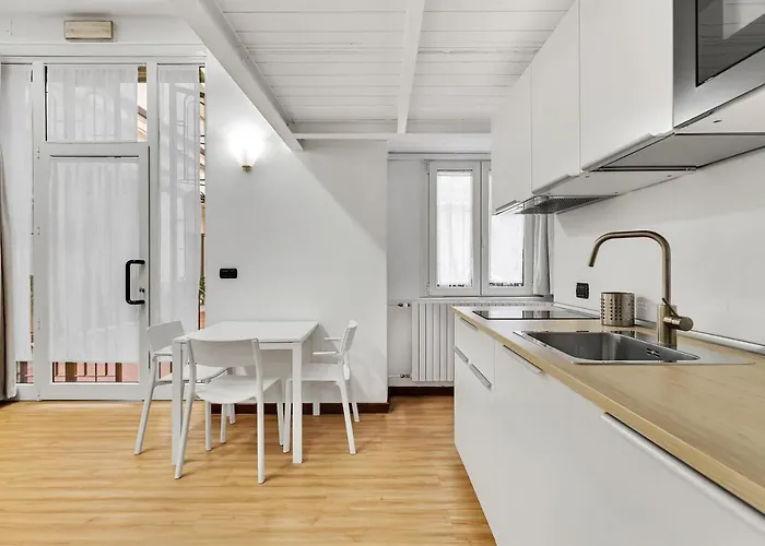 Lägenhet Loft Margarita, Centro Storico Di Milano, Porta Vittoria *