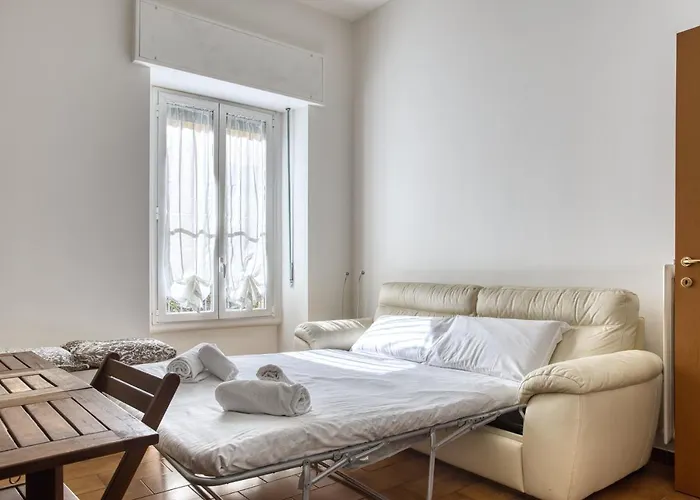 Joivy Adorable 1 Bed Flat Near Centre * Milano