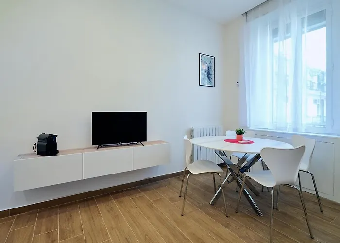 Lägenhet Suity I Cozy Leila Milano