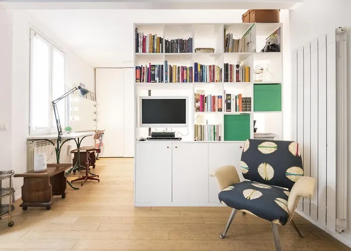 Easylife - Comodo Con Terrazza Zona Navigli * Milaan