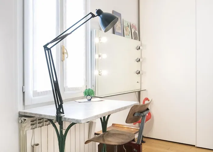 Appartement Easylife - Comodo Con Terrazza Zona Navigli Milaan