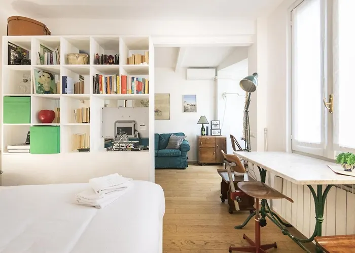 Appartement Easylife - Comodo Con Terrazza Zona Navigli Milaan