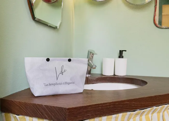 Easylife - Comodo Con Terrazza Zona Navigli Appartement Milaan