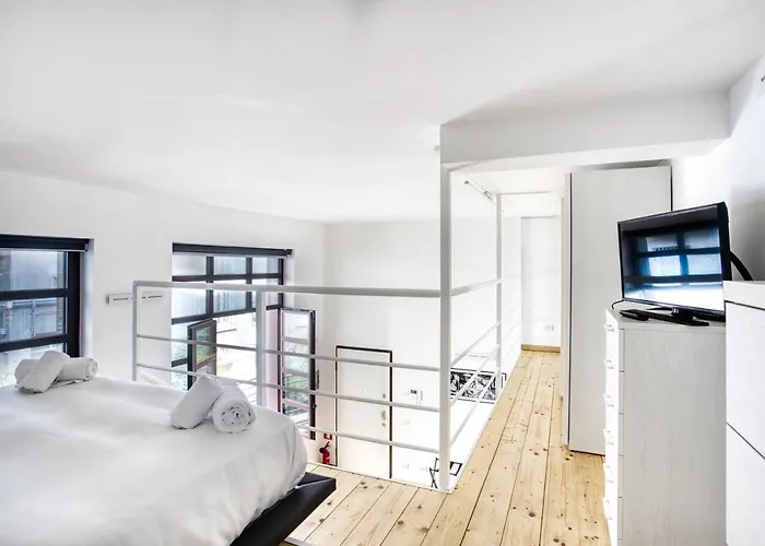 Joivy Charismatic 1-bed Flat With Parking 米兰
