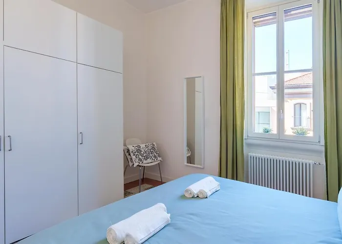 Duomo/navigli Casa Elegante In Zona Tortona Apartamento