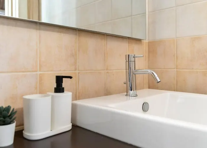 Colonne's Nest - Cozy And Silent With Ac Appartamento Milano