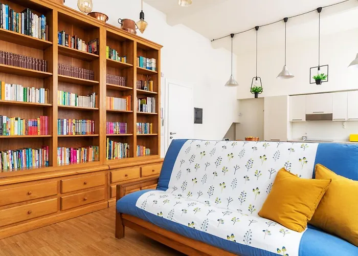 La Casa Colorata - Flats In - Bocconi Апартаменты