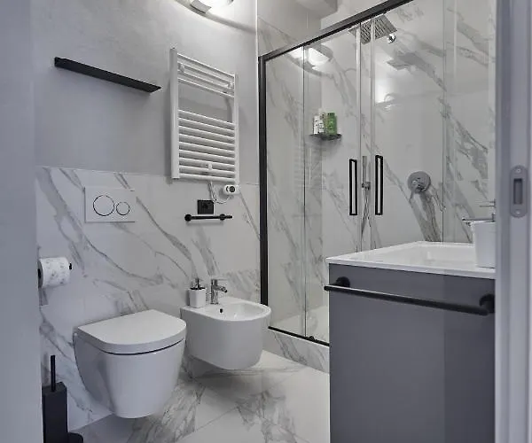 Luxury - Centre * Milan