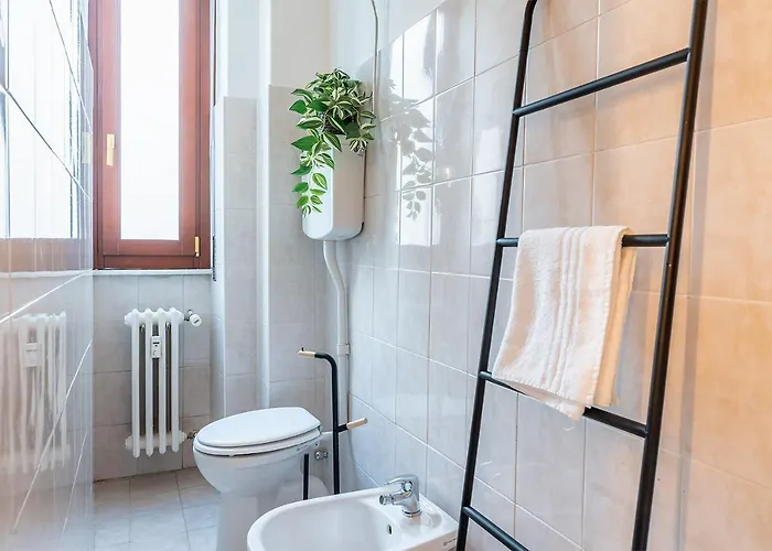 Citylife Apartment- Metro Access - 2 Bedrooms Apartament