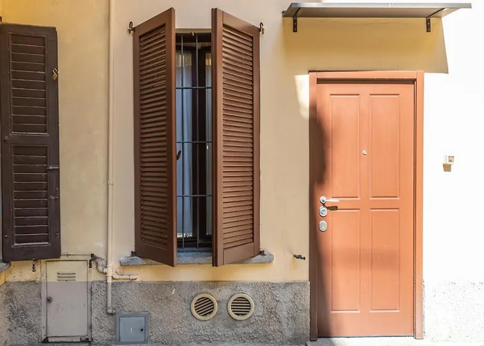 Lägenhet Xenia - Accogliente Pied-a-terre Sui Navigli *