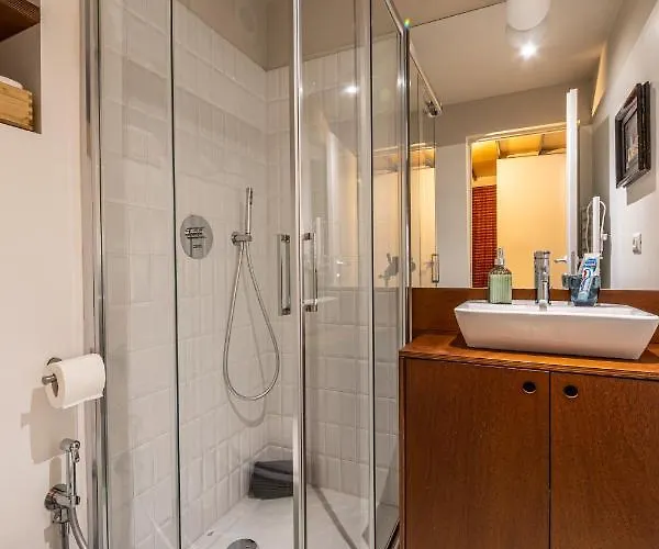 Xenia - Accogliente Pied-a-terre Sui Navigli Lägenhet *