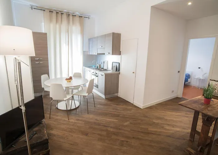 Appartamento Renovated Flat Near Duomo - Lamarmora Milano