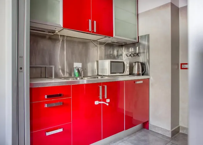 Joivy Tasteful Flat With Balcony