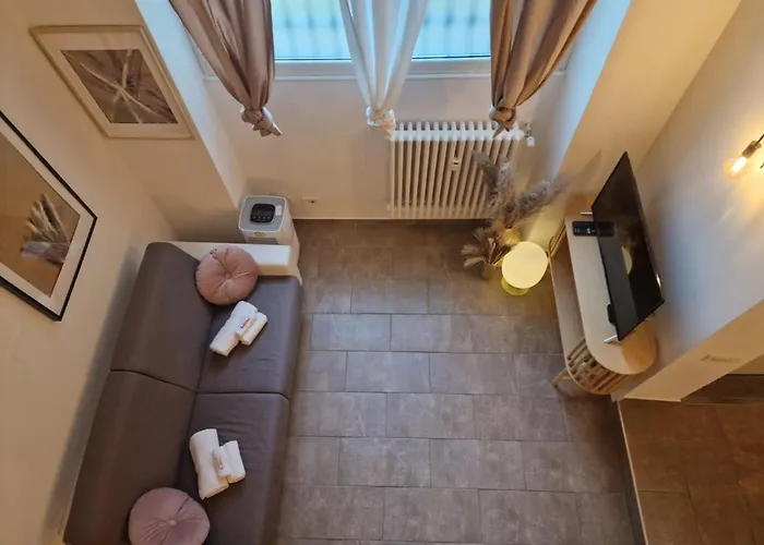 Appartamento Regina In Porta Romana 2 - Sky Tv, Wifi E Breakfast Box