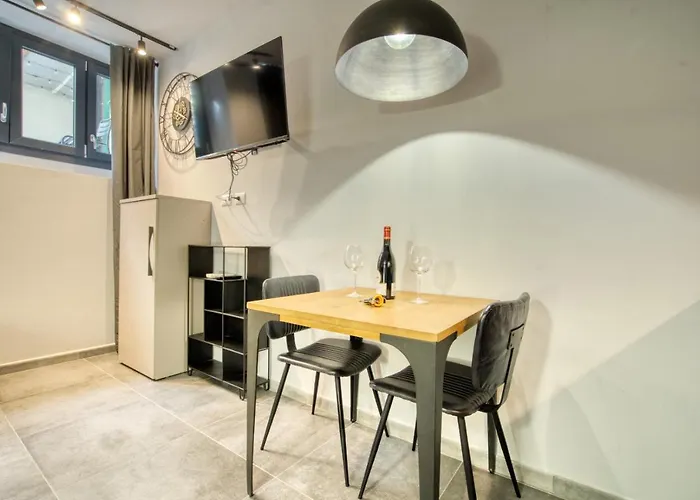 Konukevi Italianflat - Angolino Dei Navigli 3*