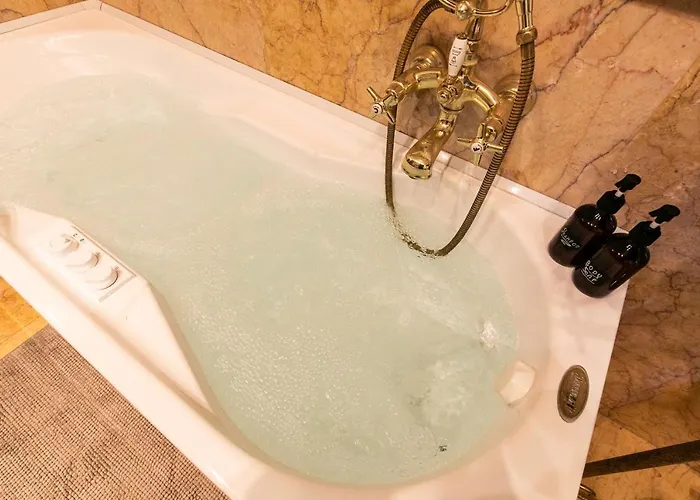 Klimt - Jacuzzi 5 Star - Luxury Design *