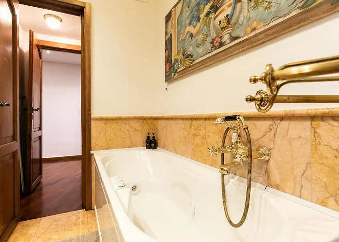 Klimt - Jacuzzi 5 Star - Luxury Design