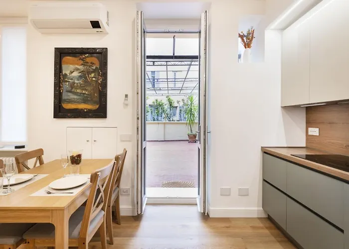 Easylife - - Gregorio 17 P2 - Porta Venezia * Milano