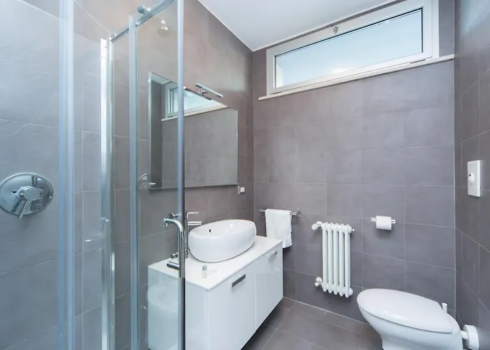 Apartamento Housing32 *