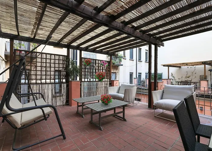 Elegant Terrace *
