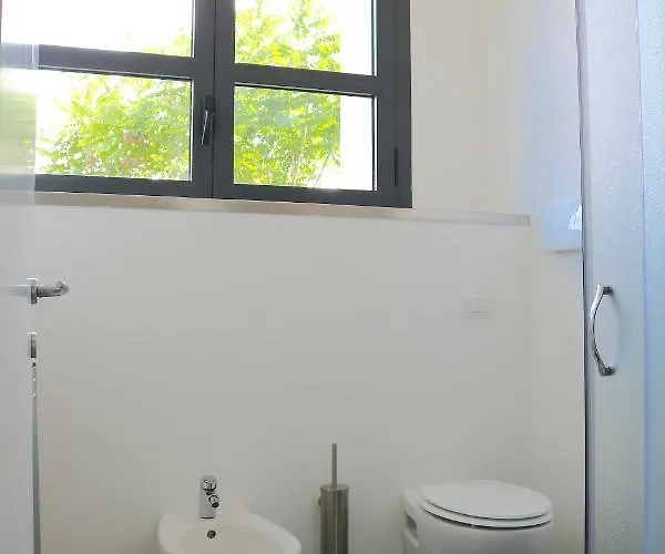 Smart And Comfy - Via Repubblica Di San Marino Appartement Milaan