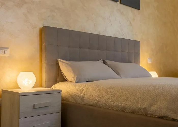 Leader 2 - Monzino - Hockey Msg Arena - Linate - *