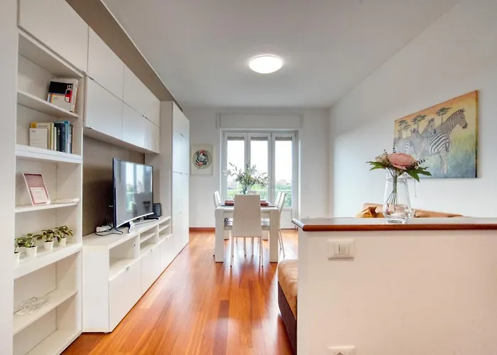 Guesthost - Casa Parkview! Milán