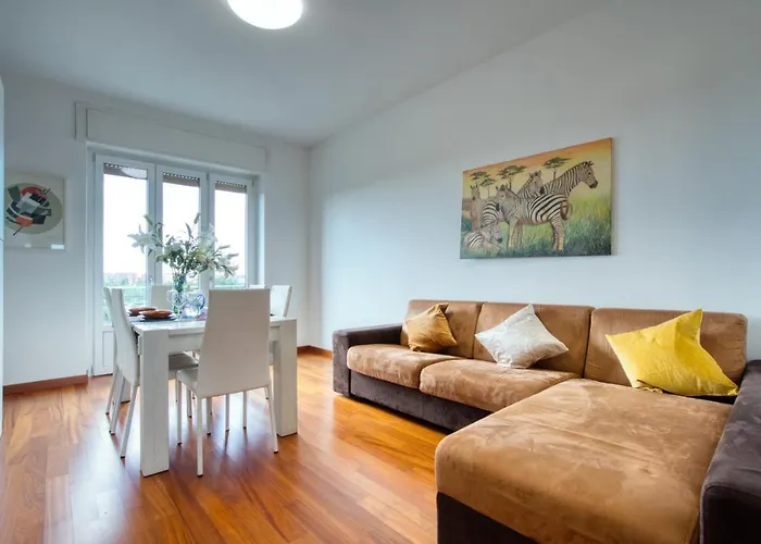 Guesthost - Casa Parkview! Milán