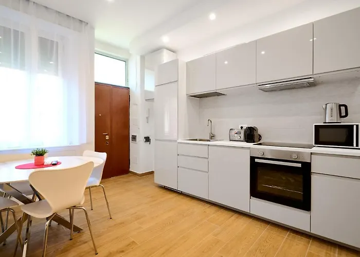 Lägenhet Suity I Cozy Leila Milano