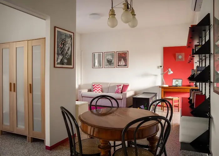Accomodo Mib13 Bivano Navigli * Milano
