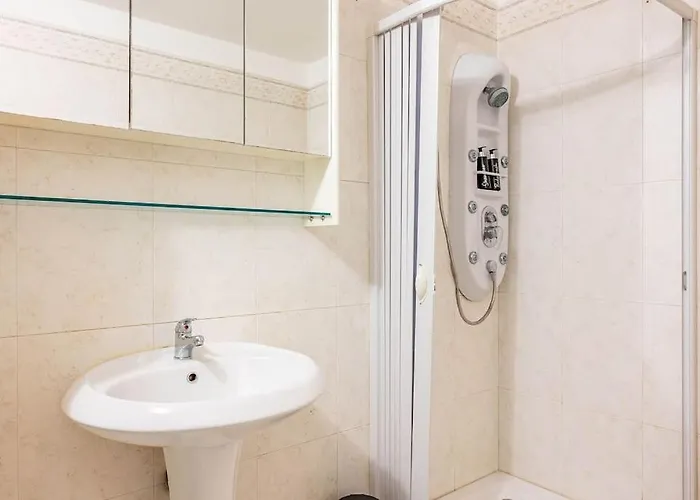 Guest Planet - Splendido Loft Dergano M3 شقة