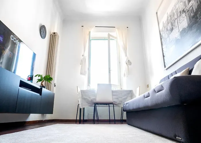 Apartment Citylife - 50m Dalla Metro