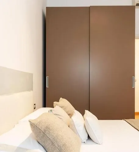 Eva Flexyrent Апартаменты *