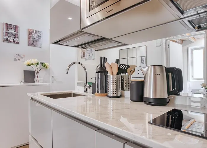 Joivy Delightful 1-bed Flat In The Centre Of Apartament Mediolan