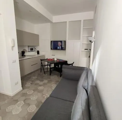 Apartman Nella Movida Di Isola-porta Nuova
