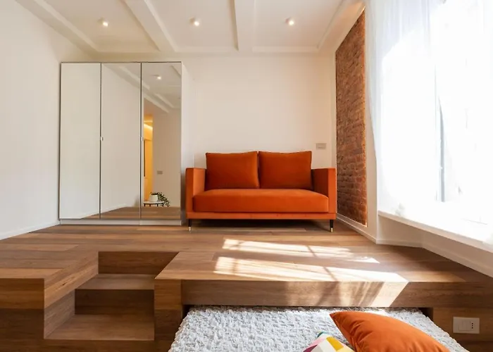 Nd4 -loreto - Duomo- Minimal House * ミラノ