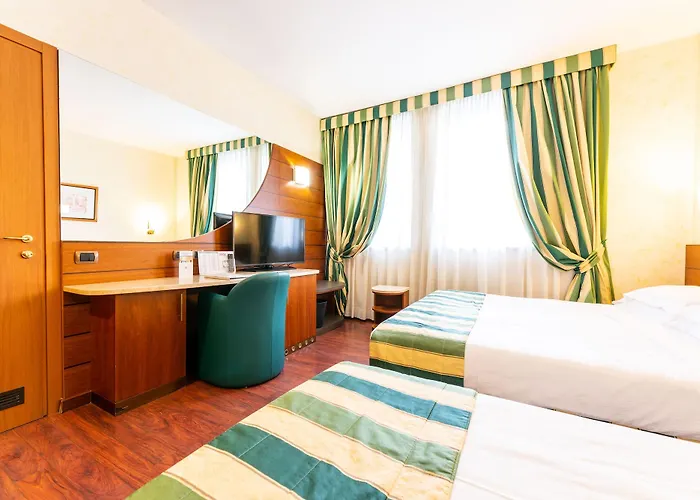 Mirage Sure Collection By Western Hotell 4*