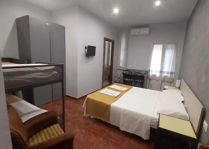 Convertini מלון 2*