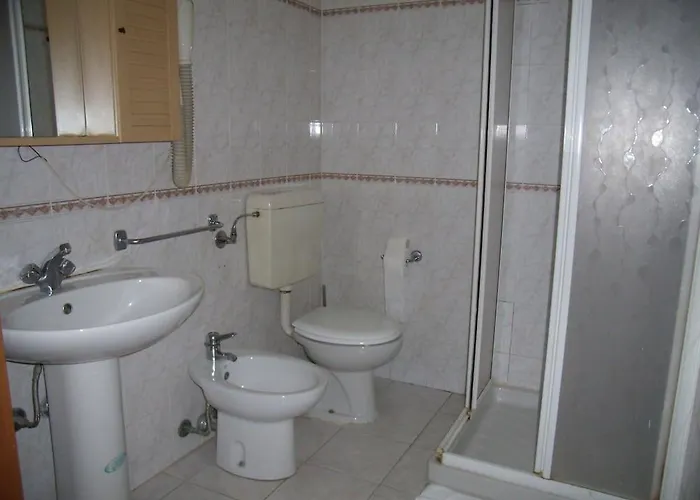 Hotell Csi Group - Station