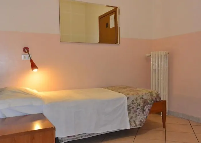 Hotell Csi Group - Station