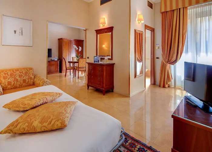 Hotel Galles 4*