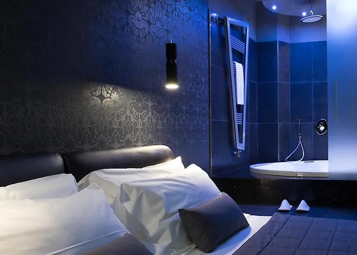 Gatto Bianco Mia ホテル 2*