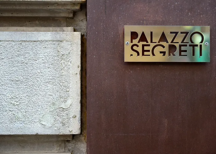 Palazzo Segreti 4*