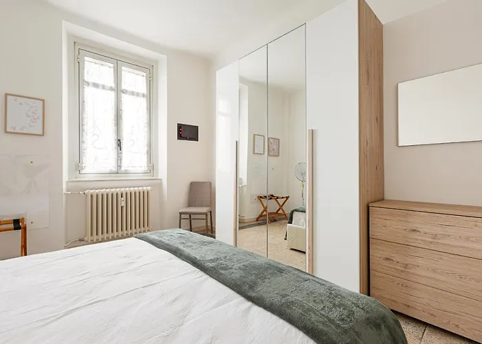 Appartement Guesthost - Ca' Granda M5 Bright Milan