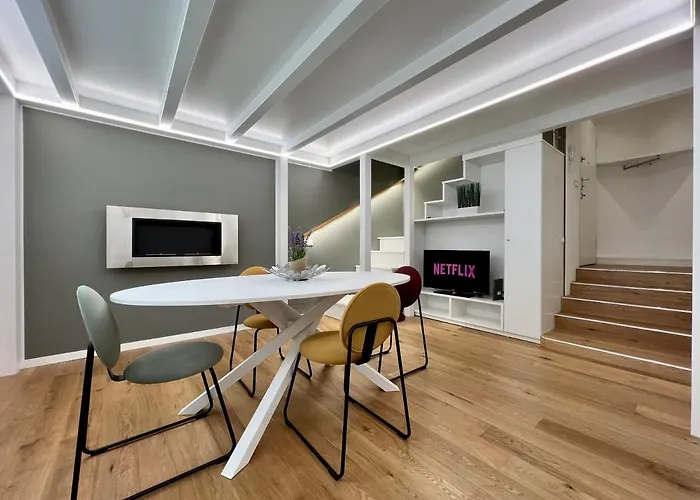 Central Luxe Haven Milan